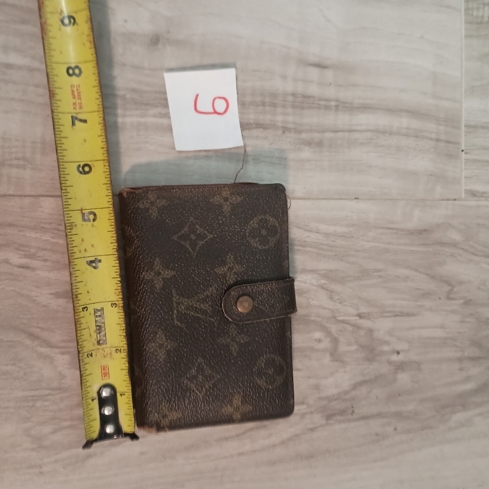 Authentic LOUIS VUITTON Vienois Wallet Kiss Lock Brown - Picture 15 of 16